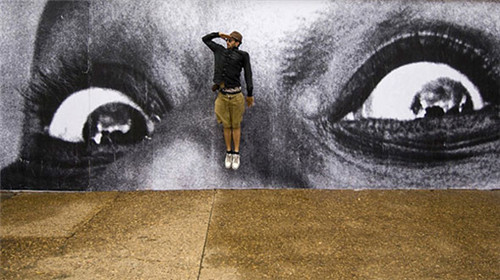 JR遍布全球的城市街头艺术作品