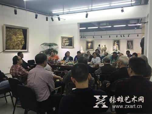 “庆祝厦门大学建校95周年 艺术学院教师及校友作品展”研讨会现场