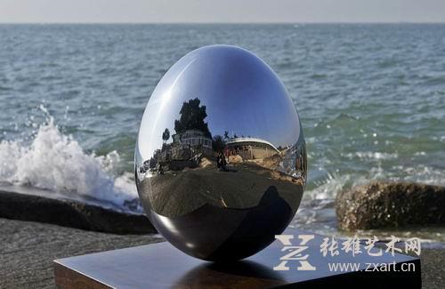 陈文钦作品《站立的蛋》 陈文钦作品《站立的蛋》